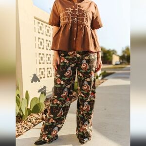 2 Fly Co. NWT Tres Rios Pants Cowboy Horse Western Printed Wide Pants Size Small